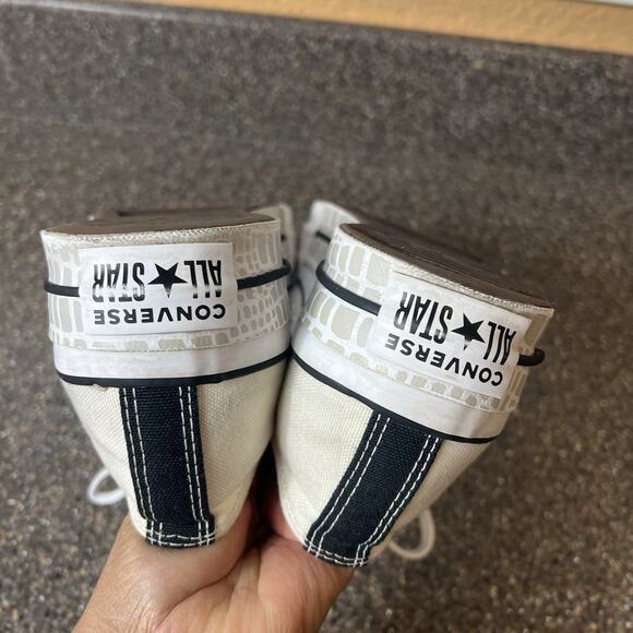 Converse All Star Ivory Canvas Gray Print Platform Womens 9 Sneaker Lace Up Shoe - Picture 8 of 11